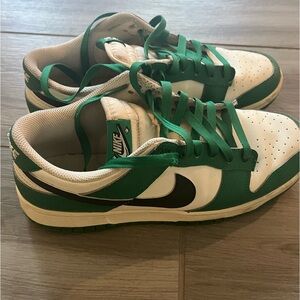 Nike Dunk Low SE Lottery Pack “Malachite” with box